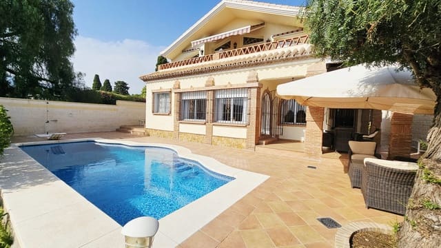 4 bedroom Villa for sale in Málaga city with pool garage - € 1,240,000 (Ref: 9187514)