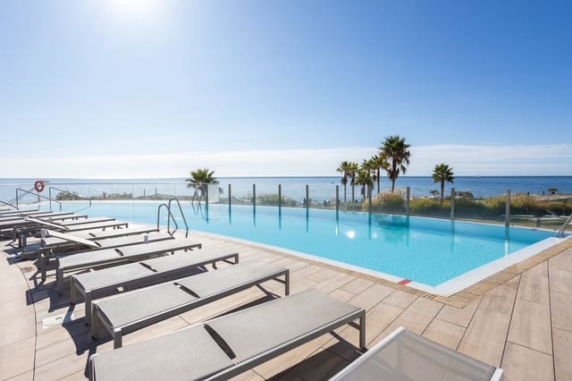 4 sypialnia Apartament przy plaży na sprzedaż w Estepona z basenem garażem - 1 350 000 € (Ref: 9204870)