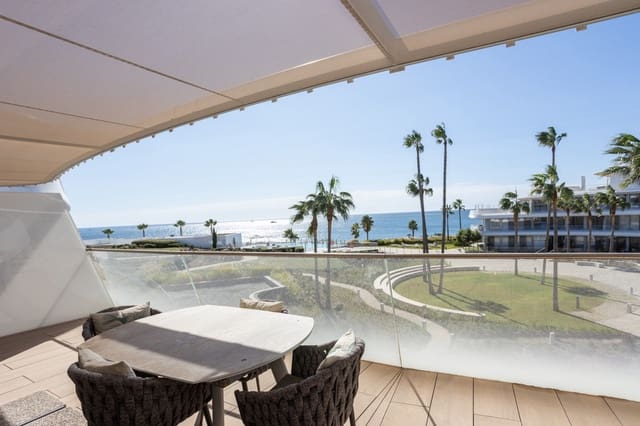 4 sypialnia Apartament przy plaży na sprzedaż w Estepona z basenem garażem - 1 350 000 € (Ref: 9204870)
