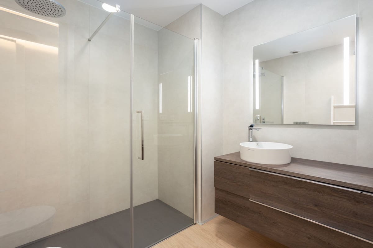 4 quarto Apartamento de Praia para venda em Estepona com piscina garagem - 1 350 000 € (Ref: 9204870)
