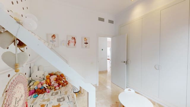 3 bedroom Apartment for sale in Benahavís with pool - € 575,000 (Ref: 9338478)