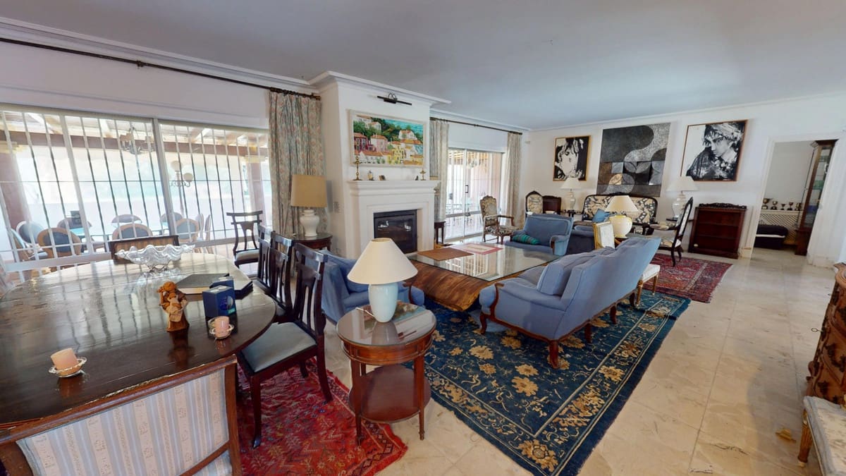 Chalet de 5 habitaciones en Guadalmina en venta con piscina garaje - 4.500.000 € (Ref: 9452300)