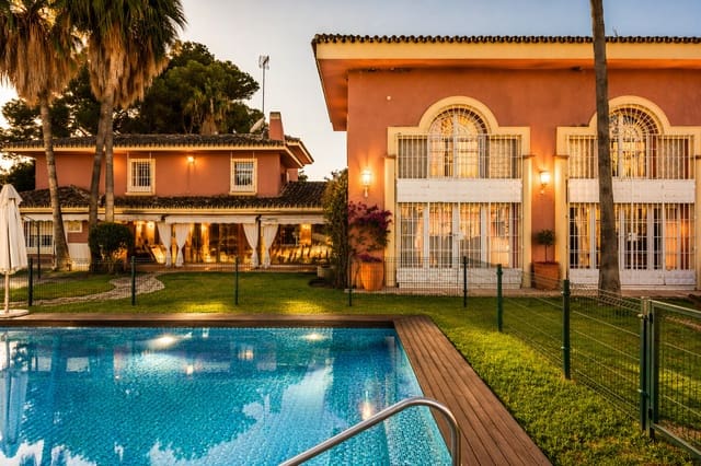 5 sypialnia Willa na sprzedaż w Guadalmina Baja, Marbella z basenem garażem - 4 500 000 € (Ref: 9452300)