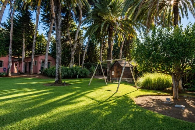 5 sypialnia Willa na sprzedaż w Guadalmina Baja, Marbella z basenem garażem - 4 500 000 € (Ref: 9452300)