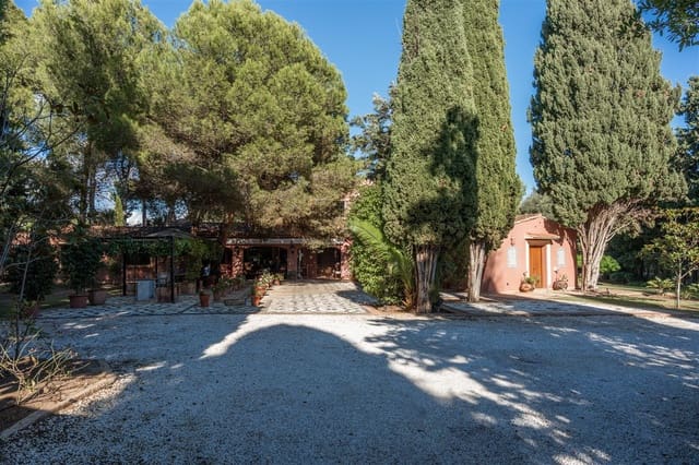 5 soverom Villa til salgs i Guadalmina Baja, Marbella med svømmebasseng garasje - € 5 850 000 (Ref: 9452301)