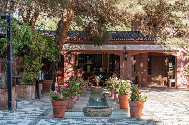 5 camera da letto Villa in vendita in Guadalmina Baja, Marbella con piscina garage - 5.850.000 € (Rif: 9452301)