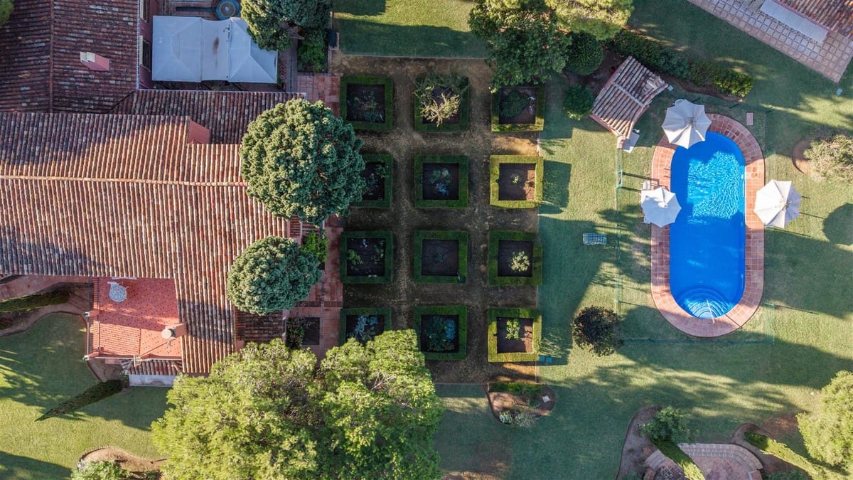 5 camera da letto Villa in vendita in Guadalmina con piscina garage - 5.850.000 € (Rif: 9452301)