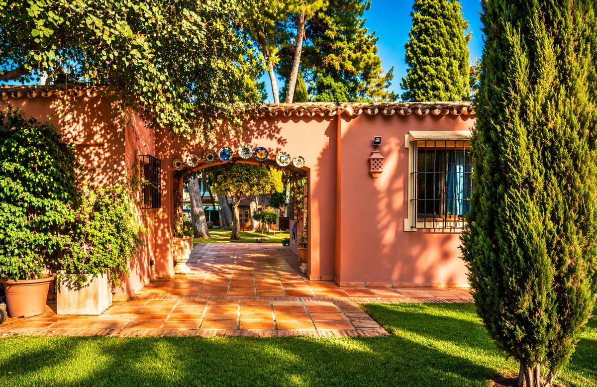 5 camera da letto Villa in vendita in Guadalmina con piscina garage - 5.850.000 € (Rif: 9452301)