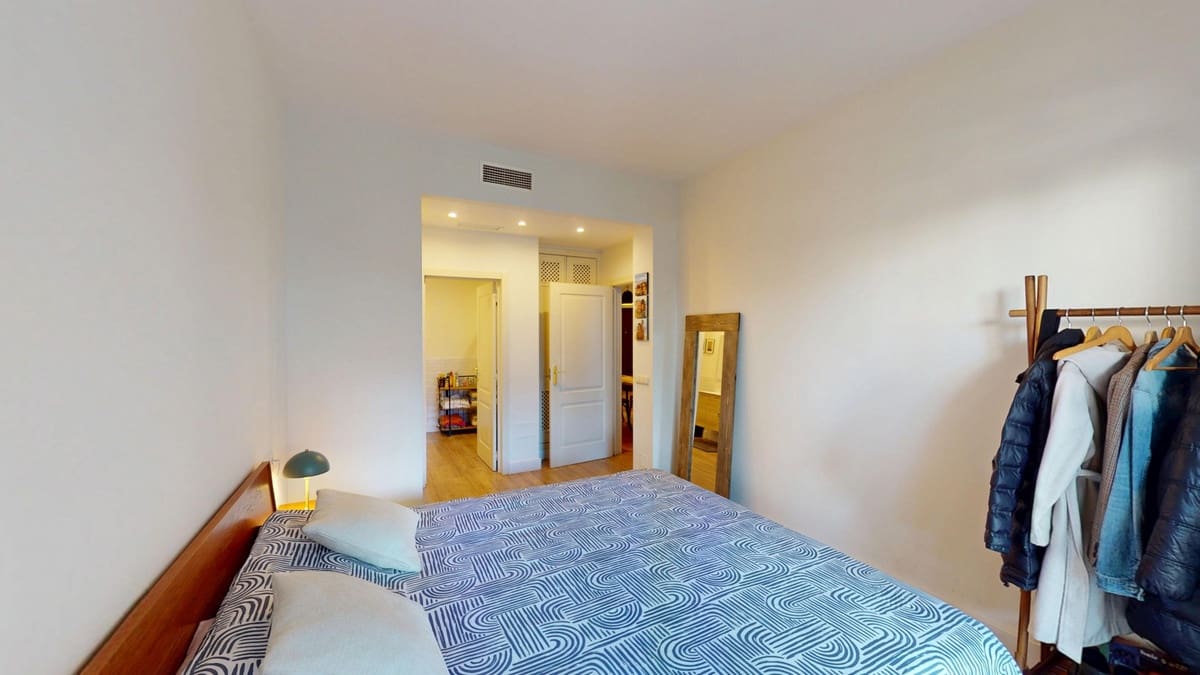 Apartamento de 3 habitaciones en Guadalmina en venta con piscina garaje - 525.000 € (Ref: 9486871)