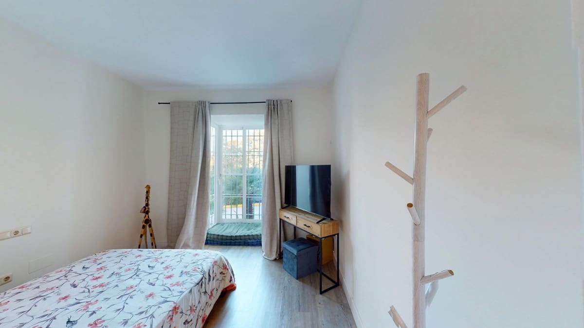 3 soverom Leilighet til salgs i Guadalmina med svømmebasseng garasje - € 525 000 (Ref: 9486871)