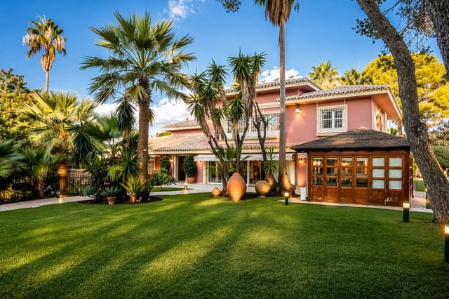 Villa/Maison à vendre à Guadalmina Baja, Marbella avec piscine garage - 9 800 000 € (Ref: 9634819)