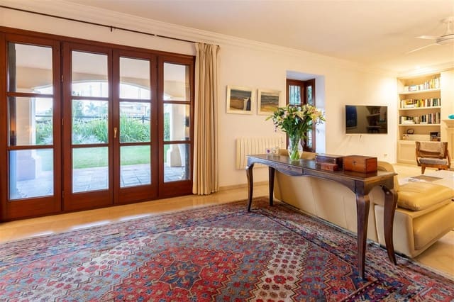 5 soverom Villa til salgs i Guadalmina Alta, Marbella med svømmebasseng garasje - € 2 100 000 (Ref: 9650572)