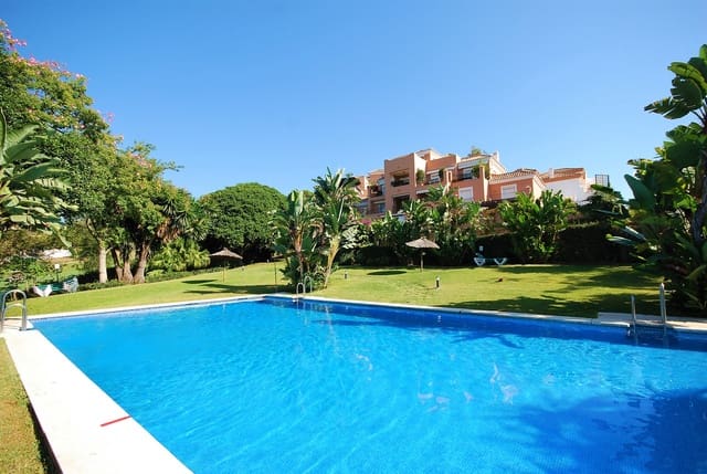 2 quarto Apartamento para venda em Guadalmina Alta, Marbella com piscina - 395 000 € (Ref: 9670896)