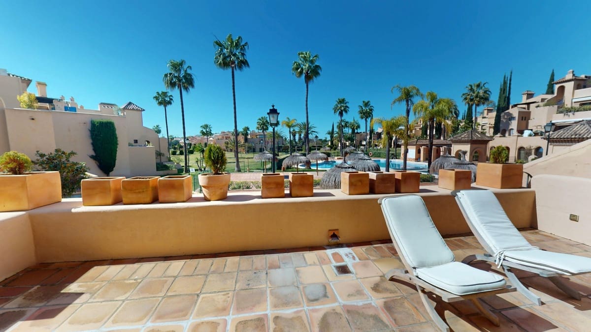 2 Zimmer Apartment zu verkaufen in Atalaya-Isdabe mit Pool Garage - 435.000 € (Ref: 9687448)