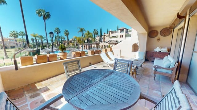 2 Zimmer Apartment zu verkaufen in Atalaya-Isdabe, Estepona mit Pool Garage - 435.000 € (Ref: 9687448)