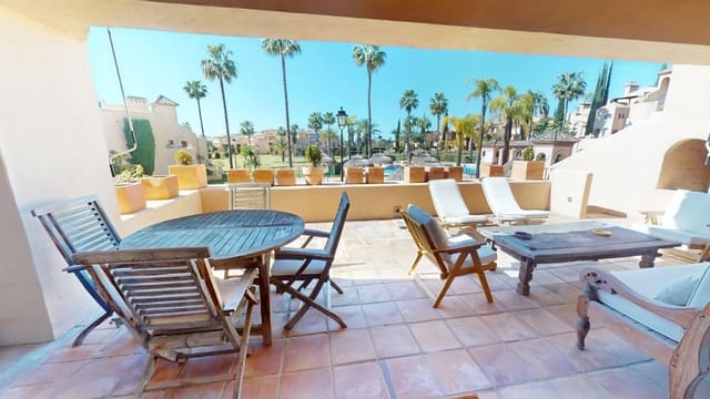2 bedroom Apartment for sale in Atalaya-Isdabe, Estepona with pool garage - € 435,000 (Ref: 9687448)