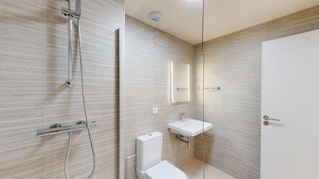 2 quarto Apartamento para arrendar em Estepona com piscina garagem - 1 600 € (Ref: 9702108)