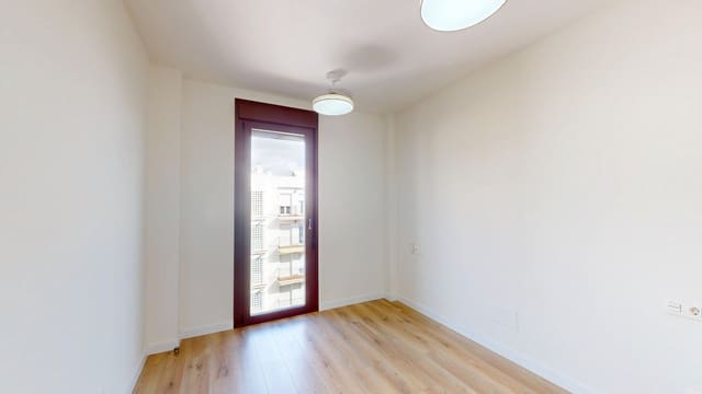 2 soveværelse Lejlighed til leje i Estepona med swimmingpool garage - € 1.600 (Ref: 9702108)