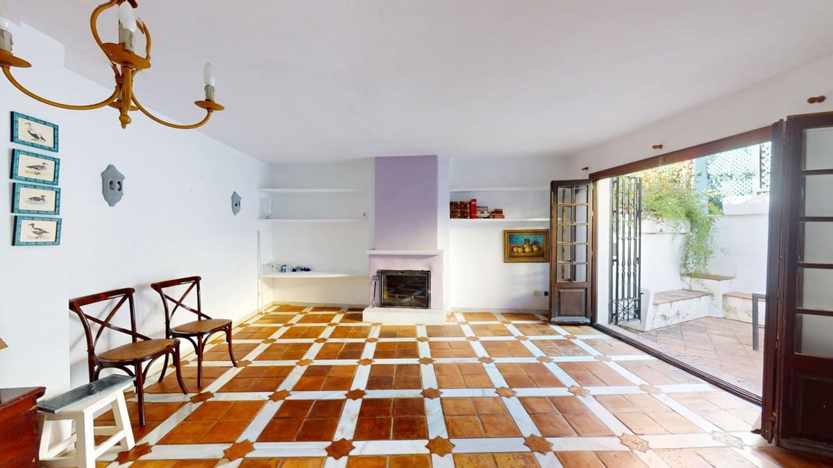 Pareado de 3 habitaciones en Guadalmina en venta - 600.000 € (Ref: 9743980)