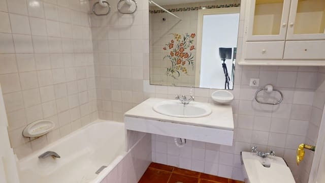 3 soveværelse Semi-Rækkehus til salg i Guadalmina Baja, Marbella - € 600.000 (Ref: 9743980)