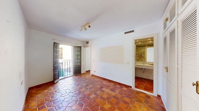 3 soveværelse Semi-Rækkehus til salg i Guadalmina Baja, Marbella - € 600.000 (Ref: 9743980)