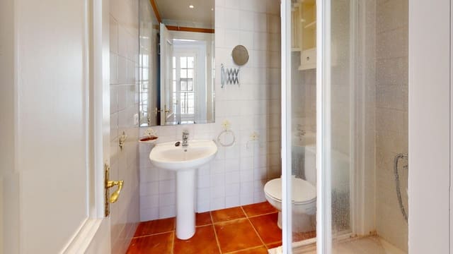 3 soveværelse Semi-Rækkehus til salg i Guadalmina Baja, Marbella - € 600.000 (Ref: 9743980)