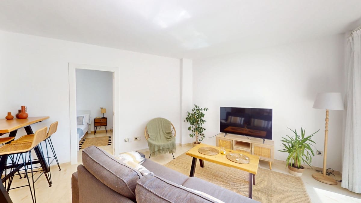 Apartamento de 2 habitaciones en Atalaya-Isdabe en venta con piscina - 350.000 € (Ref: 9744169)