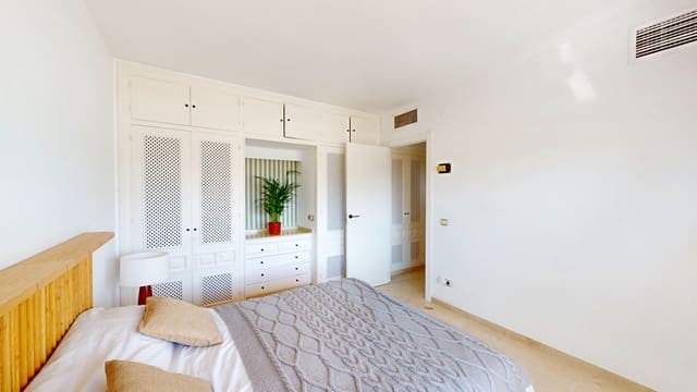 Apartamento de 2 habitaciones en Atalaya-Isdabe, Estepona en venta - 350.000 € (Ref: 9744169)