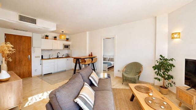 2 soveværelse Lejlighed til salg i Atalaya-Isdabe, Estepona med swimmingpool - € 350.000 (Ref: 9744169)