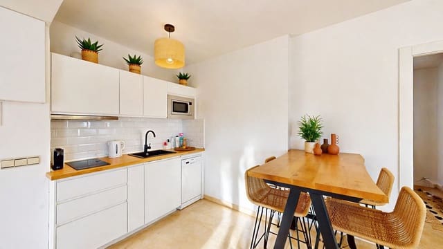 2 soveværelse Lejlighed til salg i Atalaya-Isdabe, Estepona med swimmingpool - € 350.000 (Ref: 9744169)