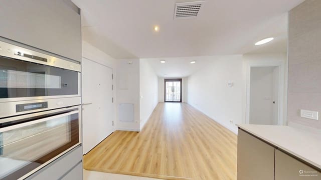 2 sovrum Lägenhet att hyra i Estepona med pool garage - 1 500 € (Ref: 9797320)