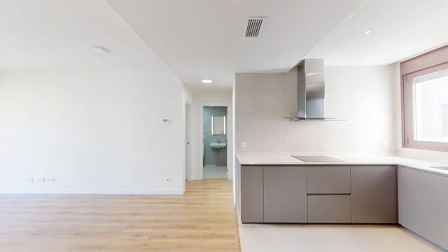 2 sovrum Lägenhet att hyra i Estepona med pool garage - 1 500 € (Ref: 9797320)