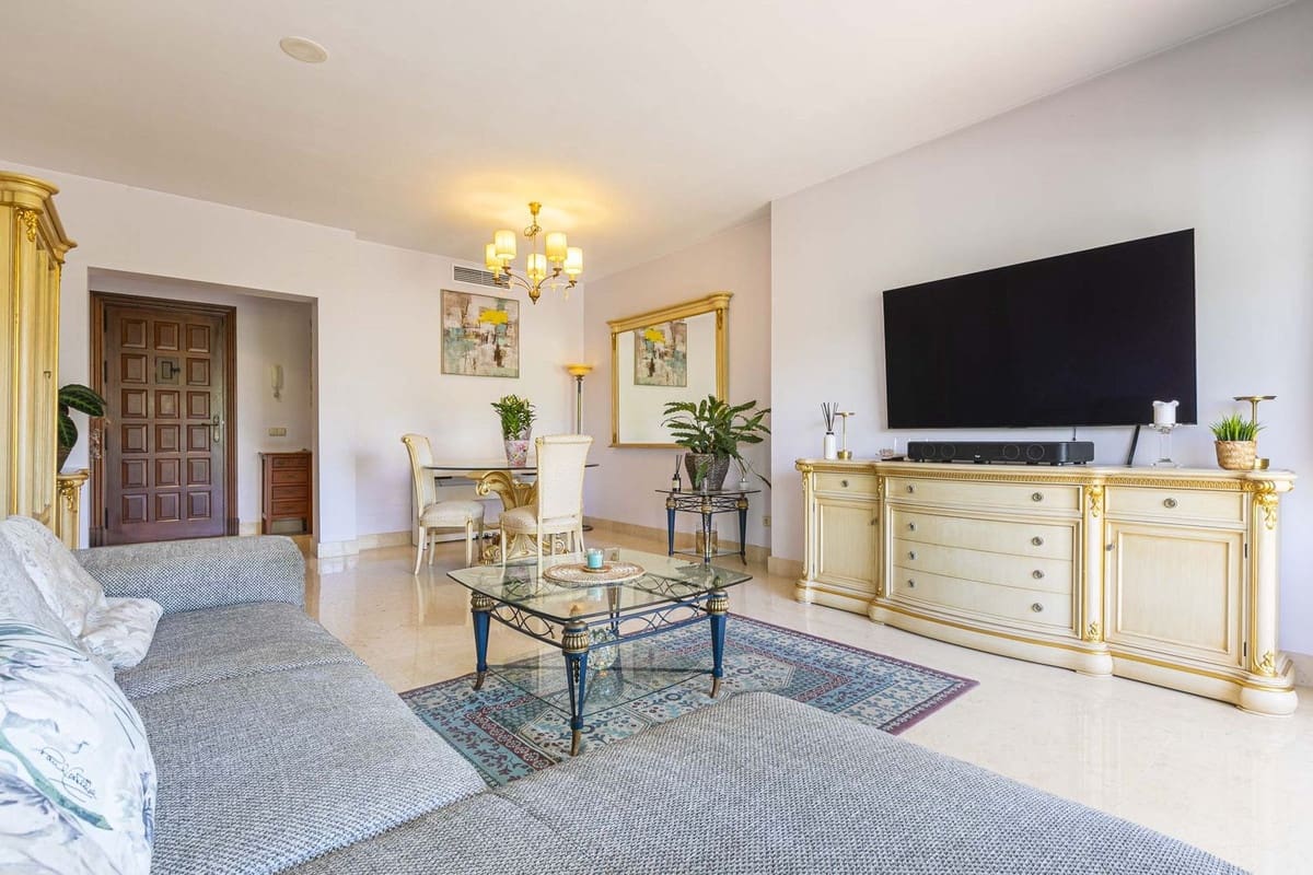 3 soverom Leilighet til salgs i Benahavis med svømmebasseng garasje - € 880 000 (Ref: 9804534)