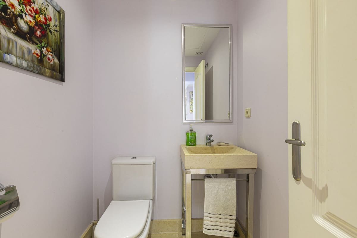 3 soverom Leilighet til salgs i Benahavis med svømmebasseng garasje - € 880 000 (Ref: 9804534)