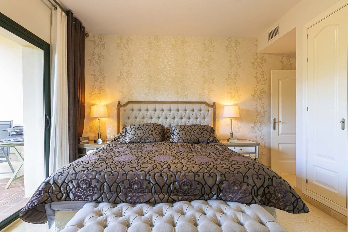 3 soverom Leilighet til salgs i Benahavis med svømmebasseng garasje - € 880 000 (Ref: 9804534)