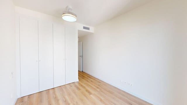 2 sypialnia Apartament do wynajęcia w Estepona z basenem garażem - 1 500 € (Ref: 9820670)