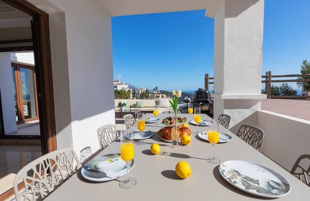 Chalet de 4 habitaciones en Benahavís en venta con piscina garaje - 1.595.000 € (Ref: 9829361)