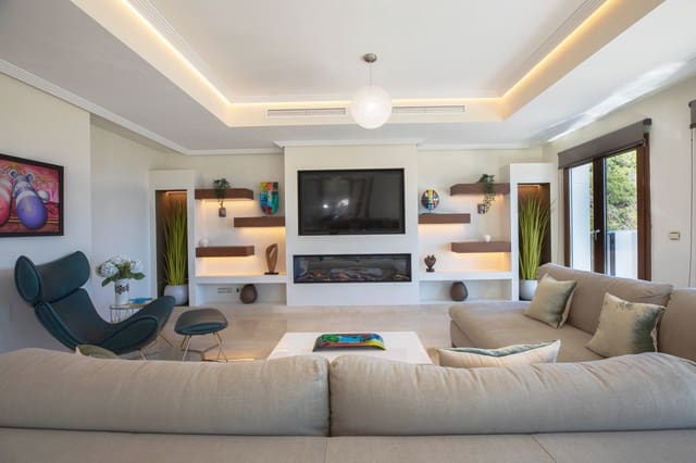 Chalet de 4 habitaciones en Benahavís en venta con piscina garaje - 1.595.000 € (Ref: 9829361)