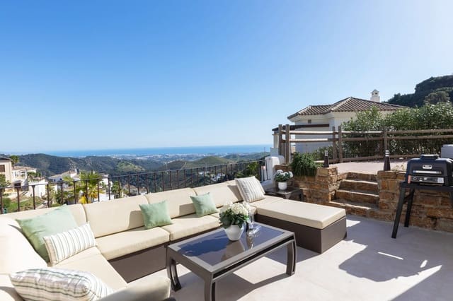 Chalet de 4 habitaciones en Benahavís en venta con piscina garaje - 1.595.000 € (Ref: 9829361)