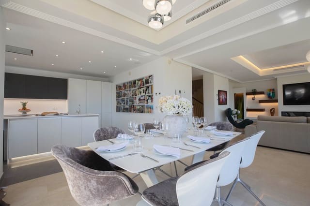 Chalet de 4 habitaciones en Benahavís en venta con piscina garaje - 1.595.000 € (Ref: 9829361)