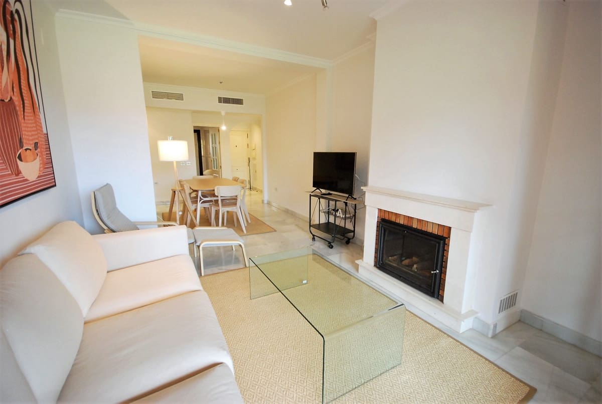 2 bedroom Apartment for sale in Estepona with pool garage - € 450,000 (Ref: 9846623)