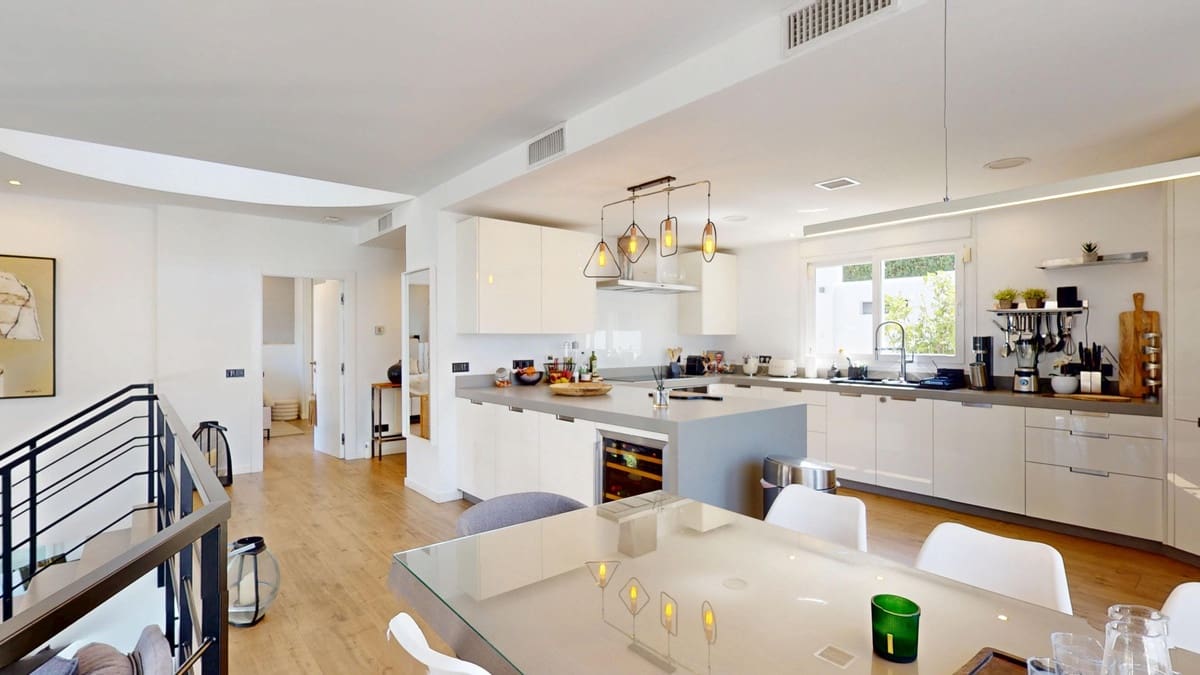 4 chambre Villa/Maison à vendre à San Pedro de Alcantara avec piscine garage - 1 650 000 € (Ref: 9913342)