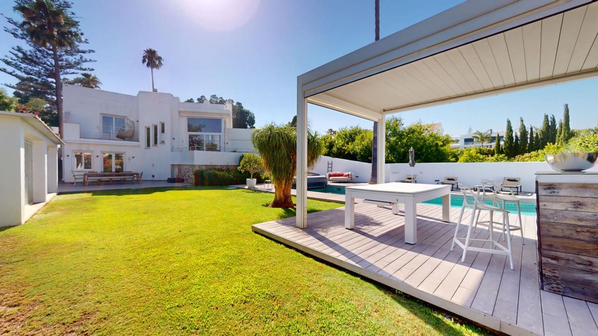 4 chambre Villa/Maison à vendre à San Pedro de Alcantara avec piscine garage - 1 650 000 € (Ref: 9913342)