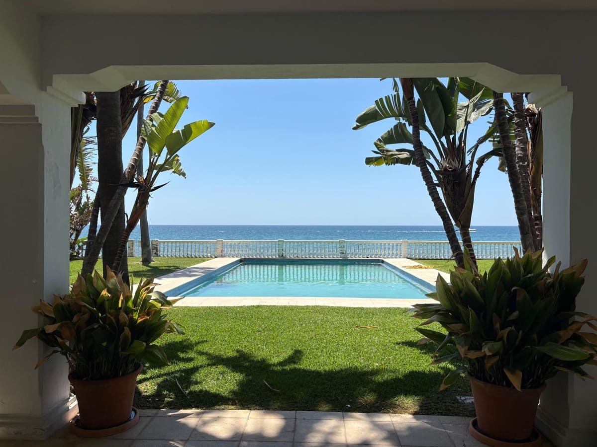 5 sovrum Villa att hyra i Guadalmina med pool garage - 30 000 € (Ref: 9920611)