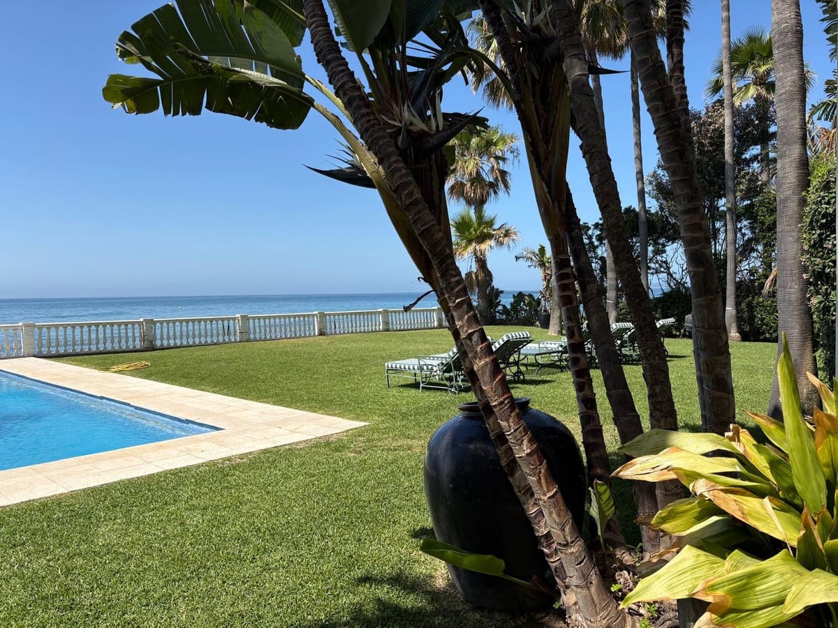 5 sovrum Villa att hyra i Guadalmina med pool garage - 30 000 € (Ref: 9920611)