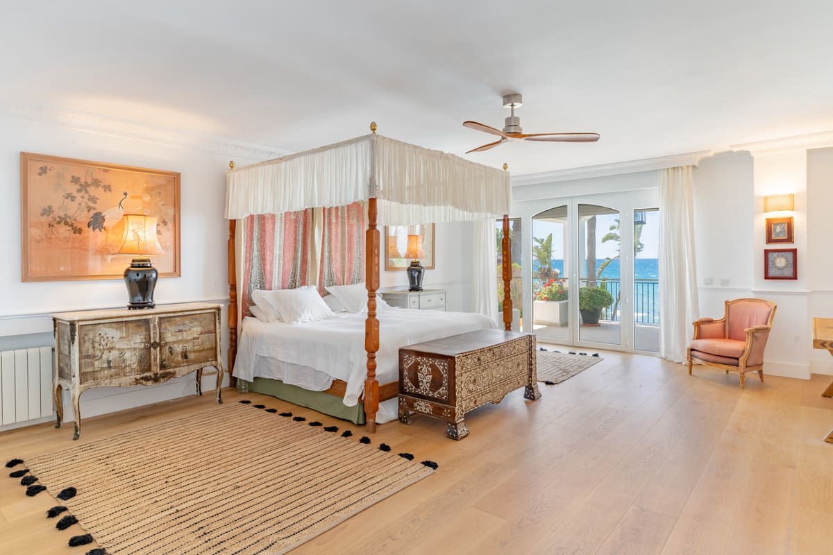 5 slaapkamer Villa te huur in Guadalmina met zwembad garage - € 35.000 (Ref: 9920611)