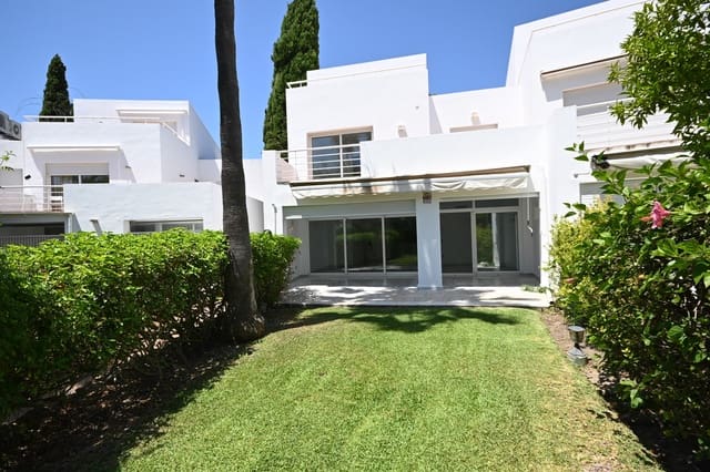 5 sypialnia Dom do wynajęcia w Guadalmina Baja, Marbella z basenem garażem - 3 500 € (Ref: 9942704)
