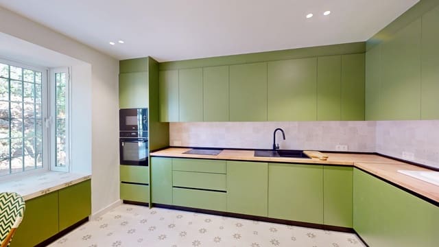 4 slaapkamer Huis te koop in Guadalmina Alta, Marbella met zwembad garage - € 895.000 (Ref: 9945910)