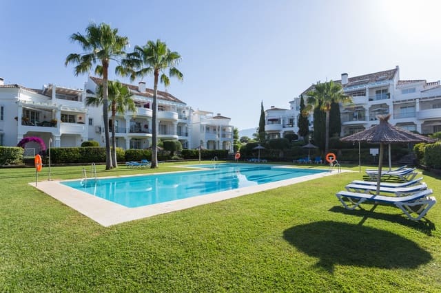 4 slaapkamer Huis te koop in Guadalmina Alta, Marbella met zwembad garage - € 895.000 (Ref: 9945910)