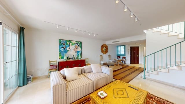 4 camera da letto Casa in vendita in Guadalmina Alta, Marbella con piscina garage - 825.000 € (Rif: 9945910)